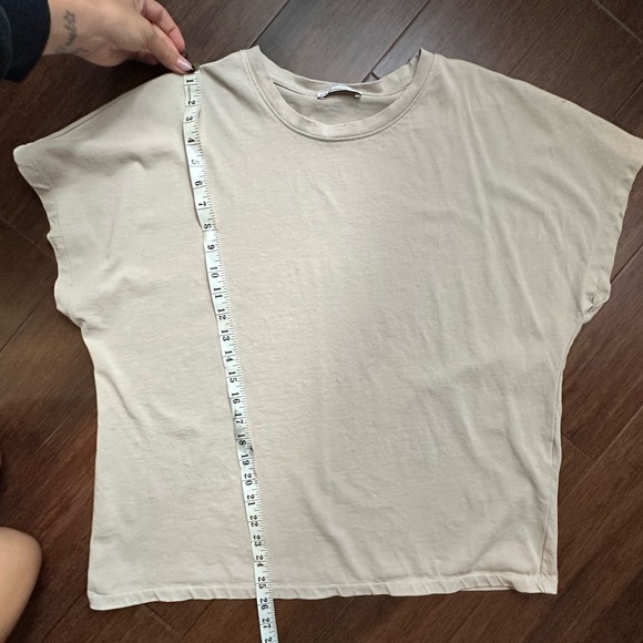 Zara teeshirt - Picture 4 of 5